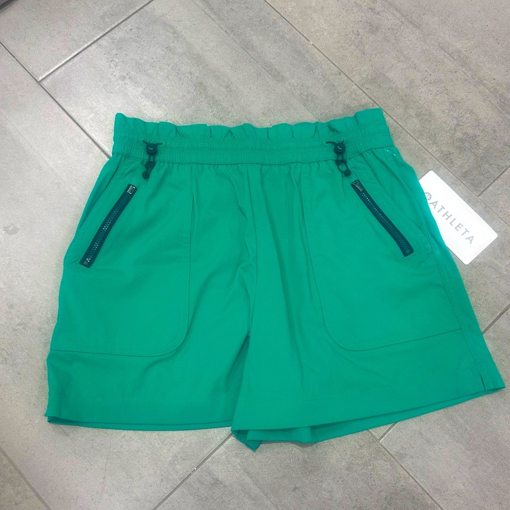 Athleta Trekkie Parachute Short XS Scout Green NWT